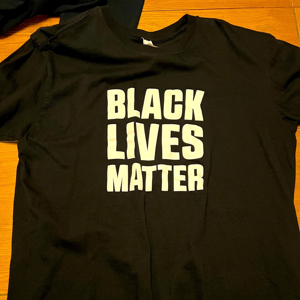 XL Gildan BLM T Shirt